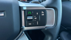 Land Rover Discovery 3.0 D300 S 5dr Auto Diesel Station Wagon